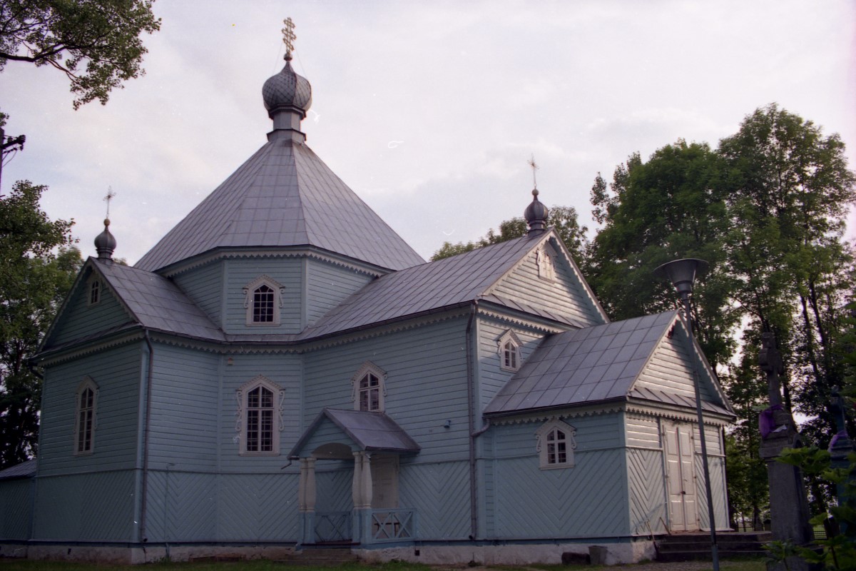 Cerkiew w miejscowości Stary Kornin (powiat hajnowski), 1994 r.