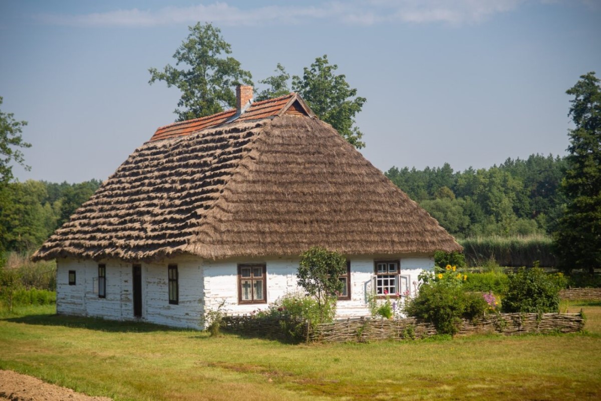 Chałupa wójta z Budziwoja. Park Etnograficzny Muzeum Kultury Ludowej w Kolbuszowej. 